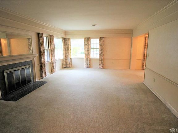 3rd image of 304 Linden Ave