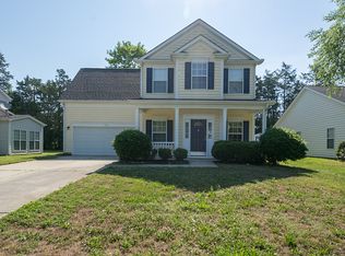 4002 Cedar Hill Dr, Charlotte, NC 28273
