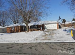 1608 E 45th St, Anderson, IN 46013