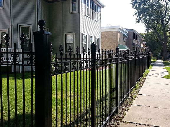 3rd image of 6667 N Olmsted Ave