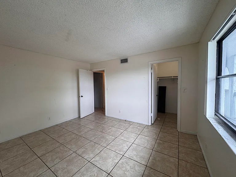 2050 N Congress Ave #207 — Photo 3