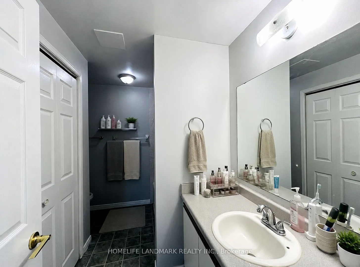 2 bed, $2,100 — Photo 4