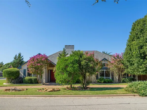 2700 Pheasant Grove Ln, Brownwood, TX 76801