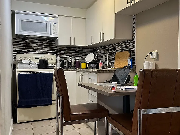 39 Aberfeldy Cres #BASEMENT — Photo 10
