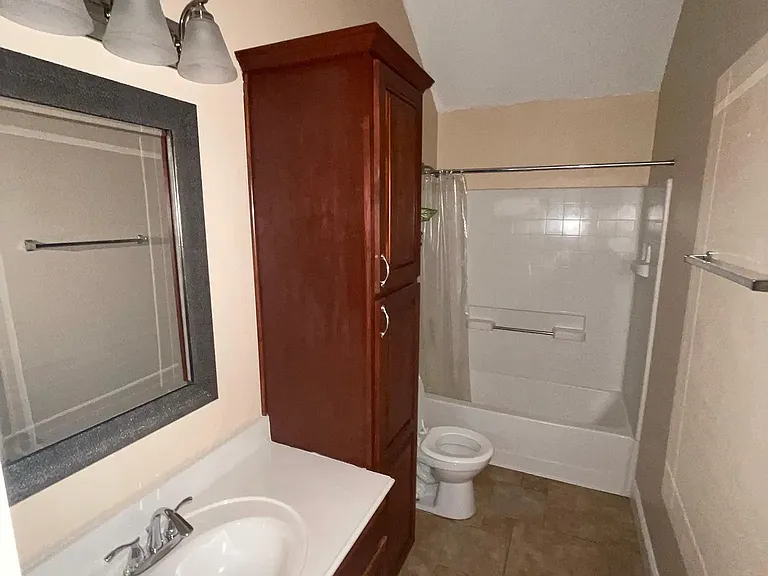 2602 Hearthside Ln — Photo 6