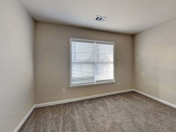 4th image of 112 Fate Ct