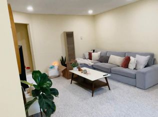 7547 W Manchester Ave, Los Angeles, CA 90045