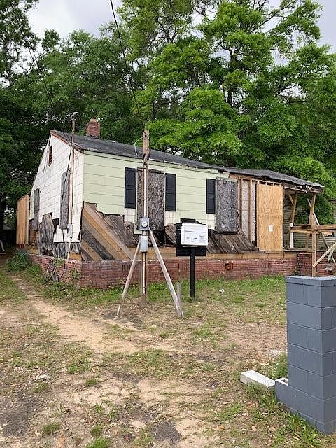 1st image of 2232 Cambridge Ave