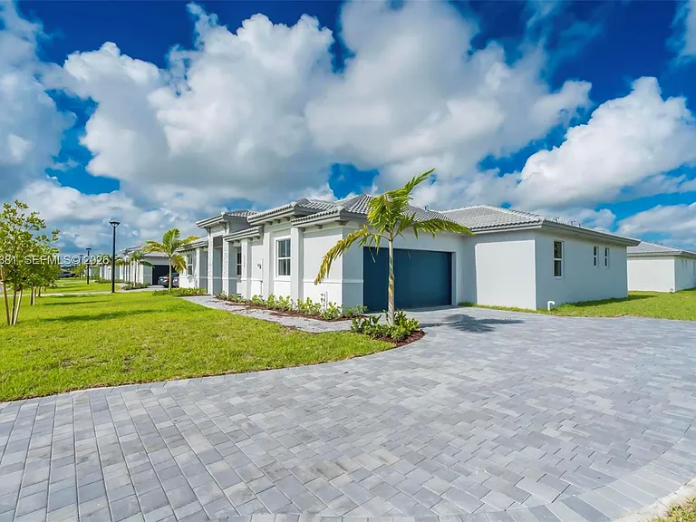27308 SW 159th Ct — Photo 38
