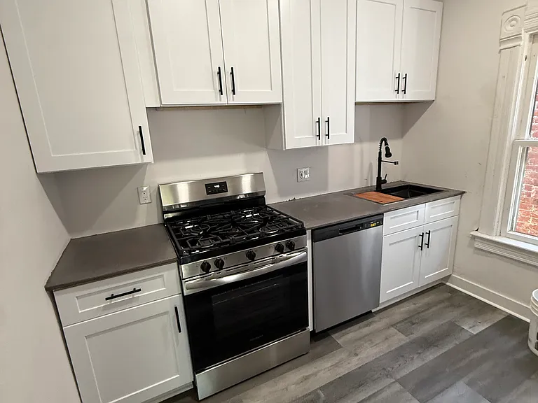 1641 Gaylord St #2 — Photo 3
