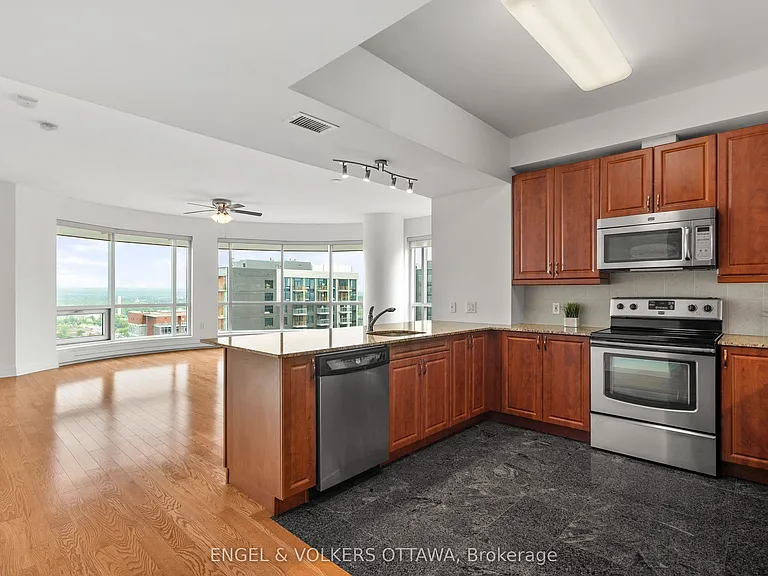 234 Rideau St #2603 — Photo 9