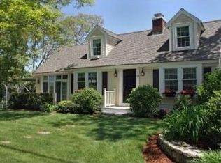 53 Central Park Ct, Falmouth, MA 02540