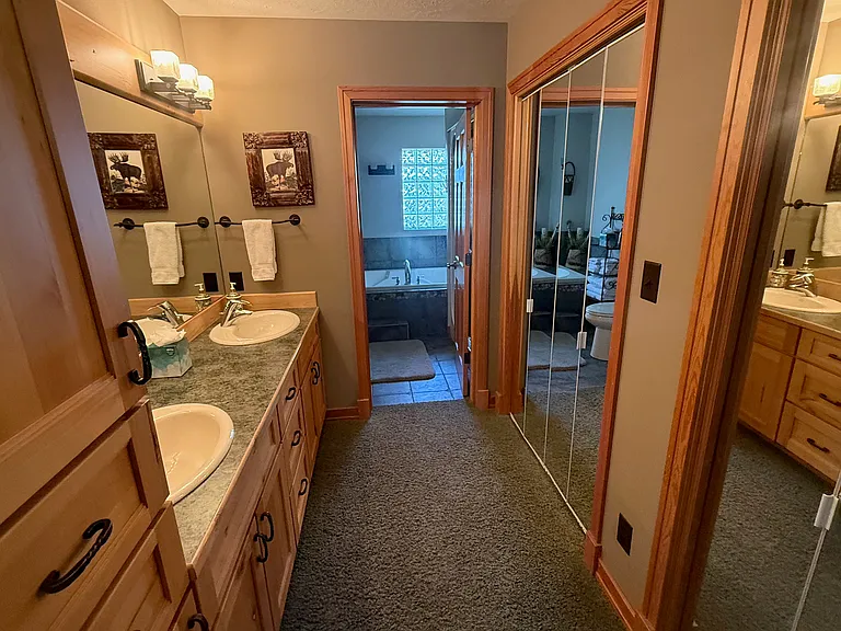2085 Spotted Elk Rd — Photo 21