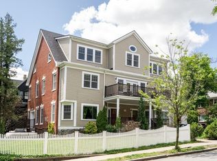 134 Salisbury Rd #1, Brookline, MA 02445