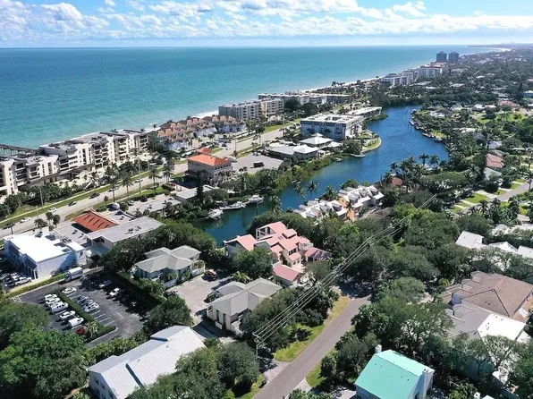 4890 Bethel Creek Dr APT 5, Vero Beach, FL 32963