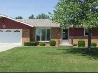 1209 Todd Ln, Bourbonnais, IL 60914
