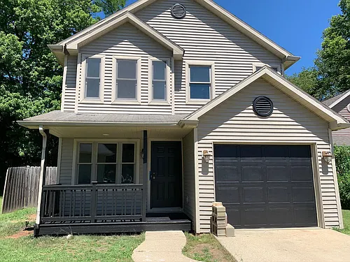 405 W Somersbe Pl Photo 1