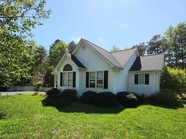 3142 Pier Pointe Dr, Creedmoor, NC 27522