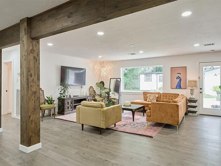 3607 Hickory Hill Ln — Photo 7