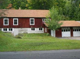 341 Jackson Summit Rd W, Mayfield, NY 12117