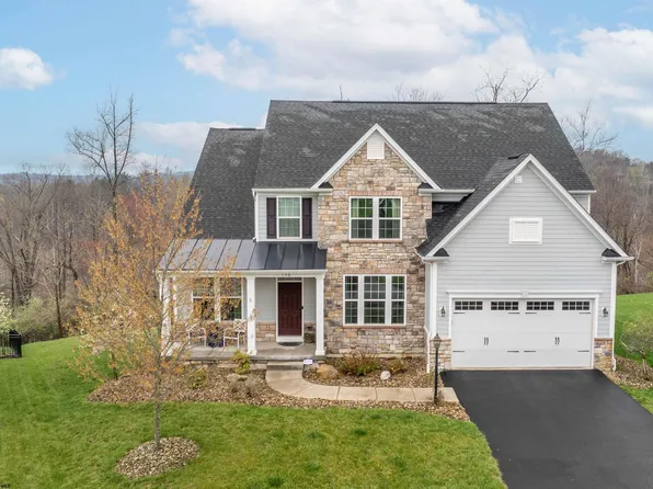 150 Summit Woods Dr, Morgantown, WV 26508