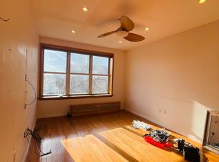 1111 73rd St #2F, Brooklyn, NY 11228