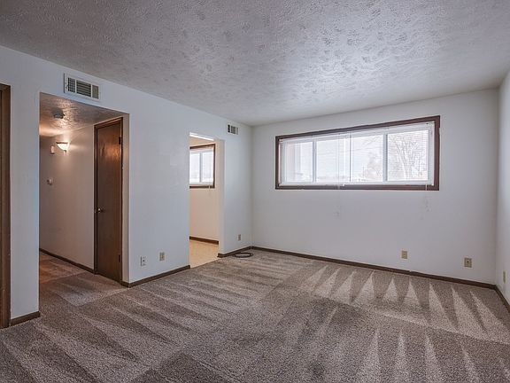3rd image of 7301 Corby St #4