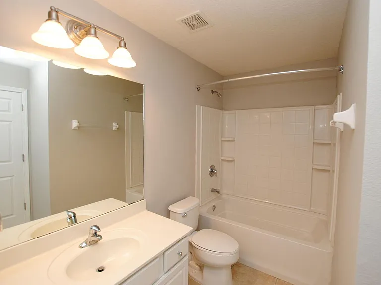 4038 Lionheart Dr — Photo 19