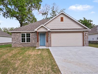 831 S Wood St, Pryor, OK, 74361