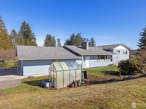 200 Lake Farm Rd., Port Angeles, WA 98362