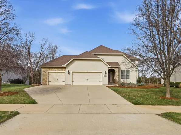 1639 George Williams Way, Lawrence, KS 66047