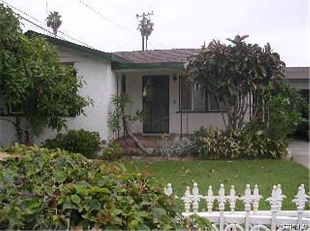 1st image of 852 S Duff Ave