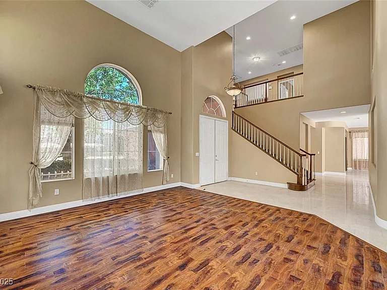 229 N Buteo Woods Ln — Photo 15