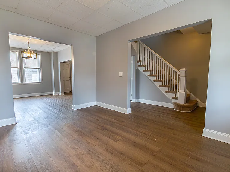 3063 Mayfield Ave #1 — Photo 5