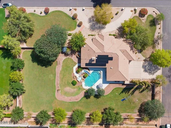 176 S EQUESTRIAN Court, Gilbert, AZ 85296
