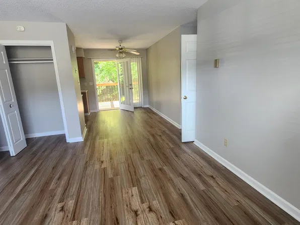 123 Gail Ln #4, Oliver Springs, TN 37840