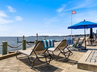 155 Old Mail Trl, Westbrook, CT 06498