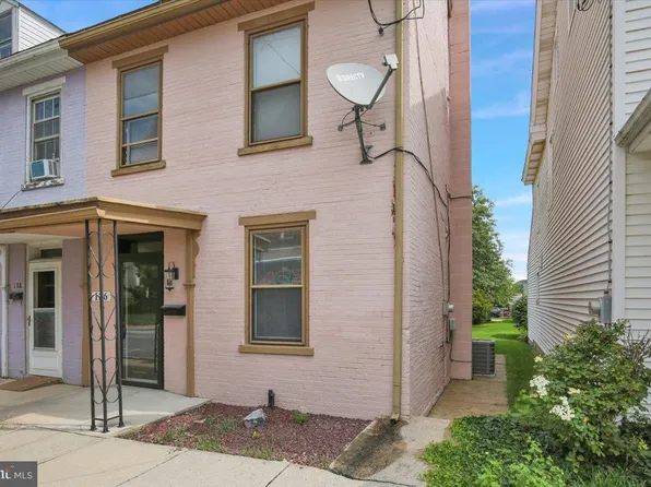 136 N Railroad St, Annville, PA 17003