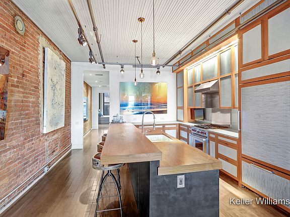 4th image of 451 W Broadway #5N