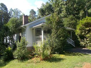 1633 E Greensboro Chapel Hill Rd, Graham, NC 27253