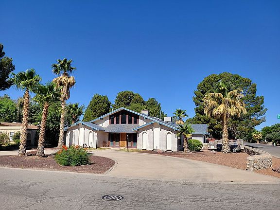 2nd image of 5425 Cory Dr