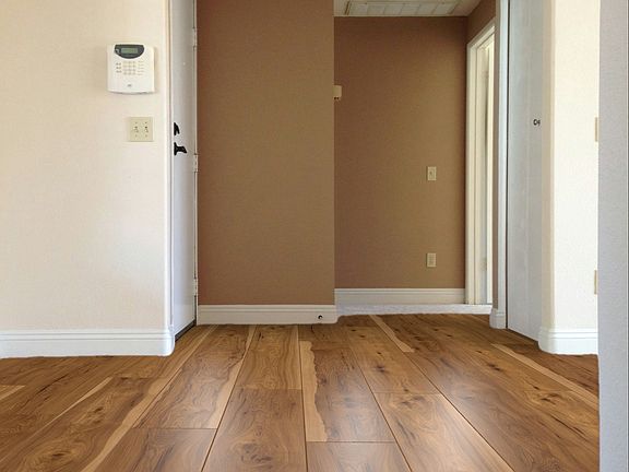 4th image of 2220 Camino De La Reina