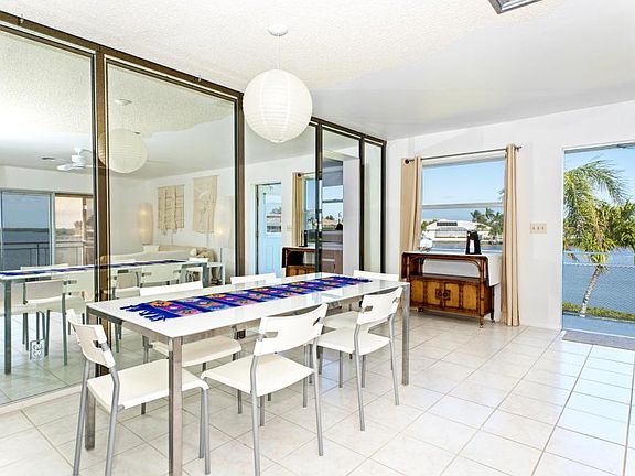 5th image of 330 Kon Tiki Dr APT A2
