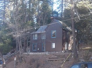 23599 Lake Dr, Crestline, CA 92325