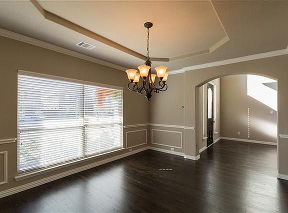 5th image of 12586 Willogate Dr