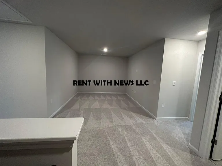 5124 Anamosa St — Photo 30