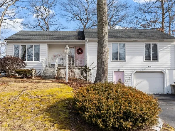 73 Taft St, Milford, MA 01757