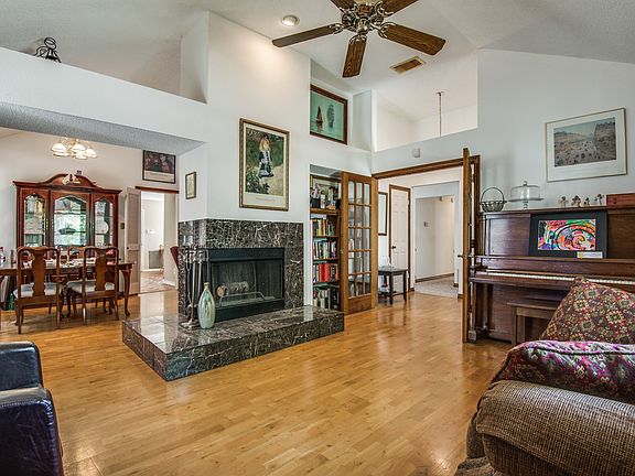 5th image of 635 Plumlee Pl