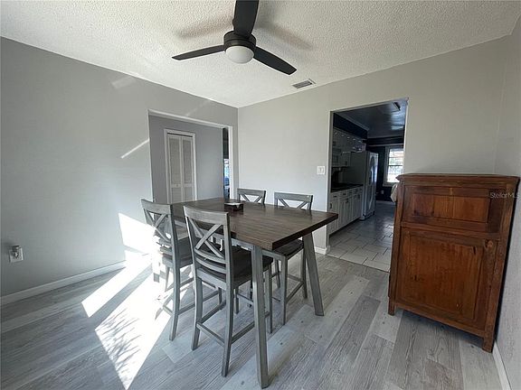5th image of 20996 Lawson Ave