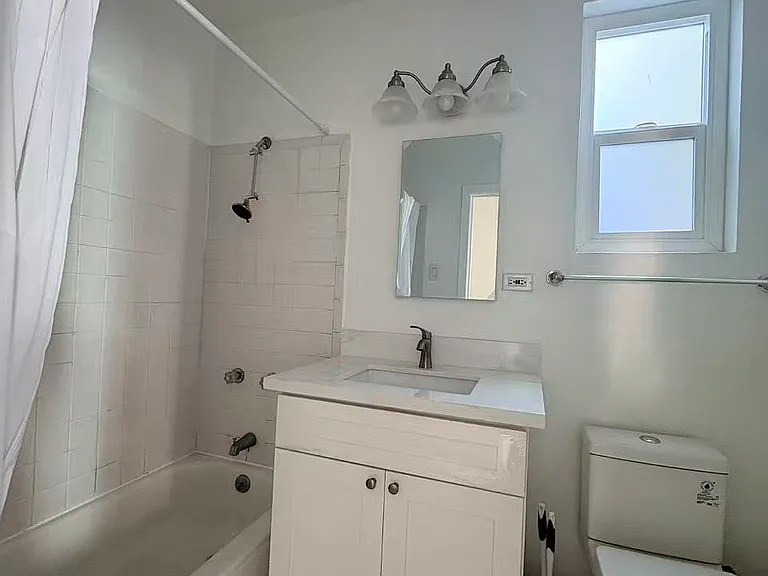 357 Lester Ave #359 — Photo 10